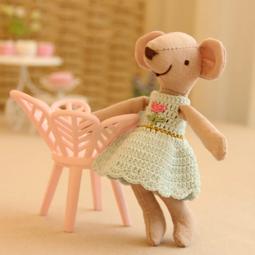 13Cm Mouse Toy with Handmade Crochet Skirt Suitable for Dollhouse Decoration