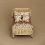 1:12 Miniature Simulated Rattan Crib with Bedding Three-Piece Set Suitable for Children'S Playhouse Decorations