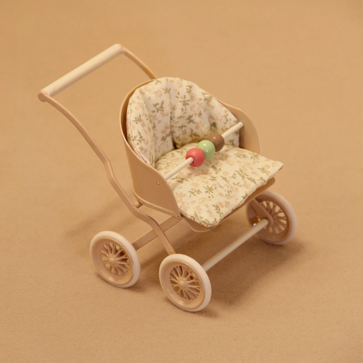 1:12 Miniature Simulation Furniture Baby Stroller in Lotus Pink and Light Green, Suitable for Dollhouse Home Decor