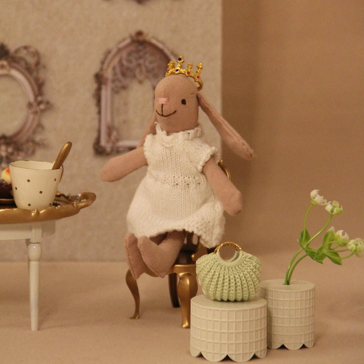 H-13Cm/15Cm Rabbit Figure with White Sweater Dress Suitable for Mini House Decoration
