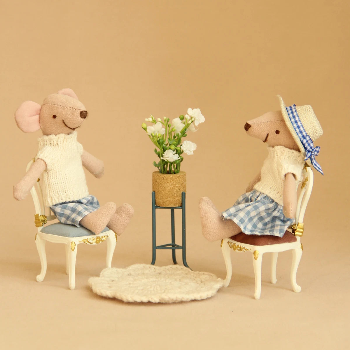 Miniature Simulation Dollhouse Furniture Ornaments H-13Cm, 2 Interchangeable Couple Mice