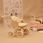 1:12 Miniature Simulation Furniture Baby Stroller in Lotus Pink and Light Green, Suitable for Dollhouse Home Decor