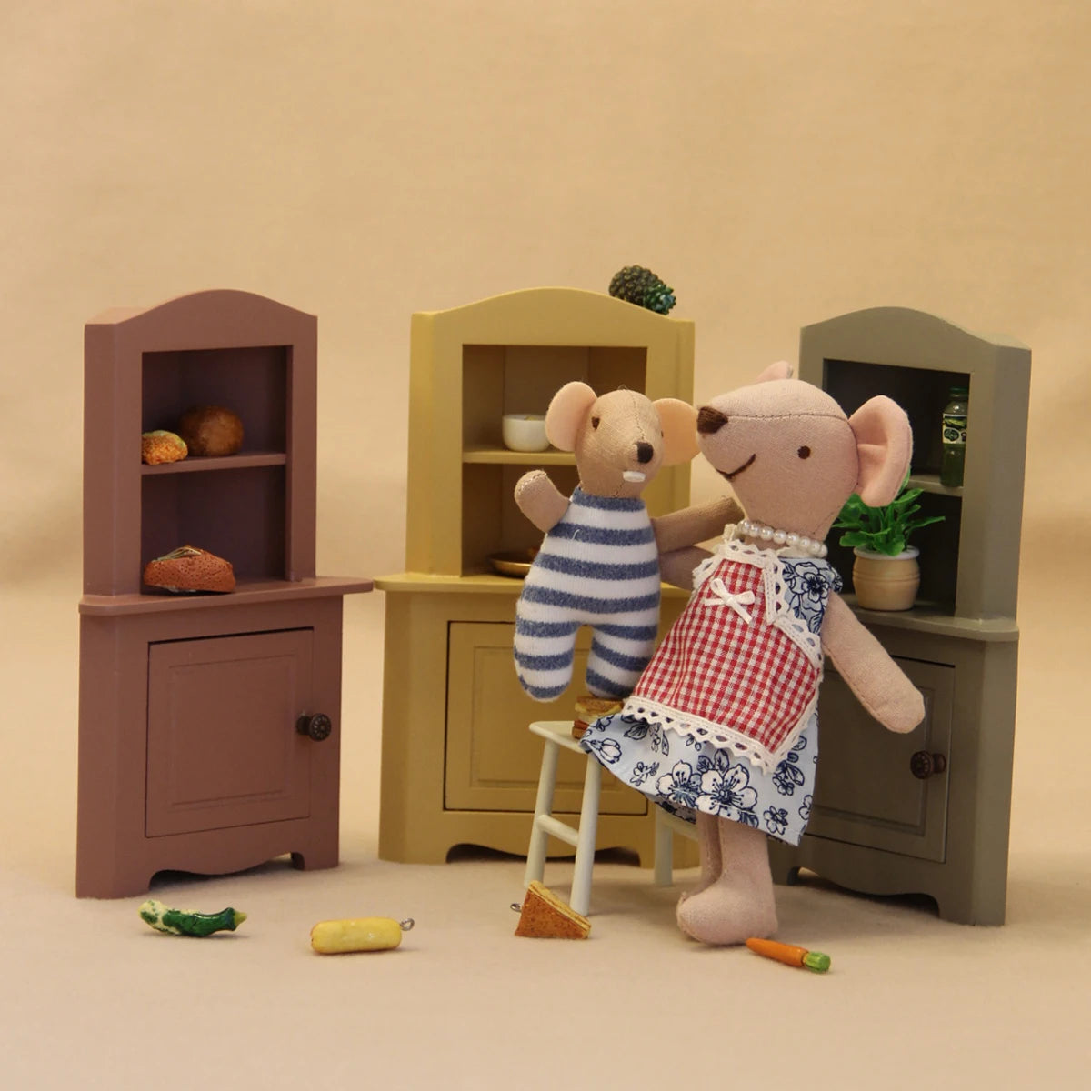 1:12 Miniature Realistic Furniture Wooden Cabinet, Available in 3 Colors, Suitable for Dollhouse Accessories