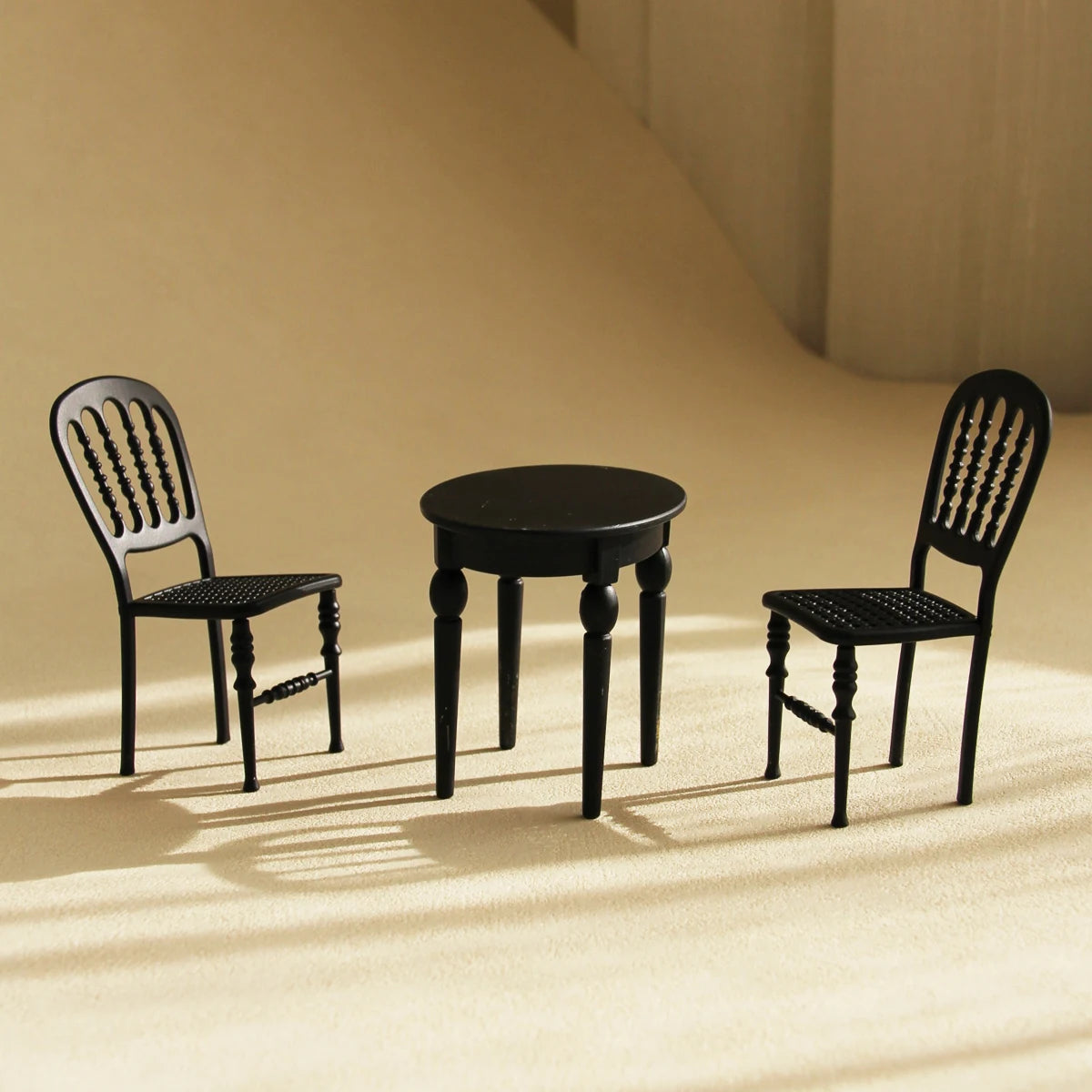 1:12 Miniature Furniture Iron Art Tables and Chairs Suitable for Mini House Decoration